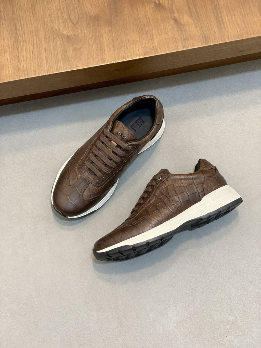 ZILLI Stitched Leather Sneakers — front