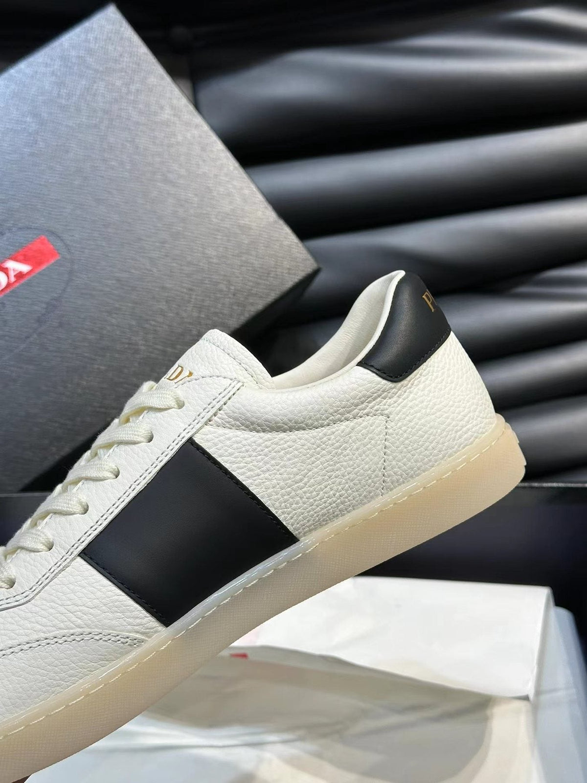 Prada Contrast-Accent Low-Top Sneakers — detail