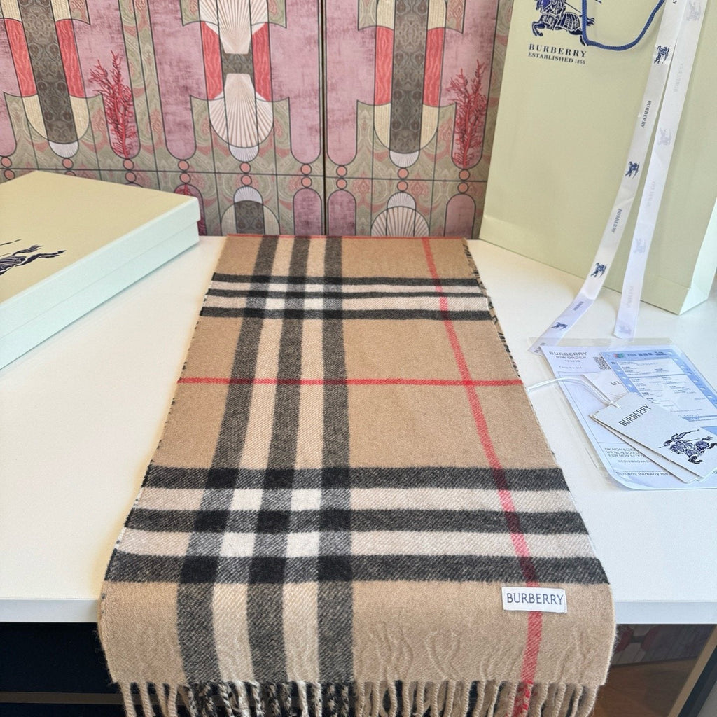 Burberry Reversible Check Fringe Scarf — detail