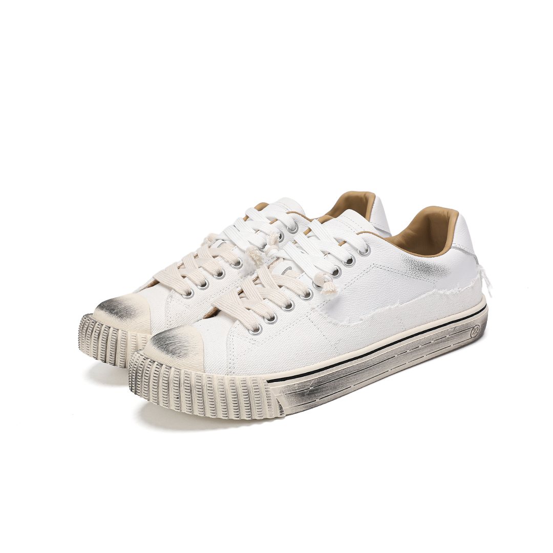 Maison Margiela Panel Low-Top Sneakers — hero