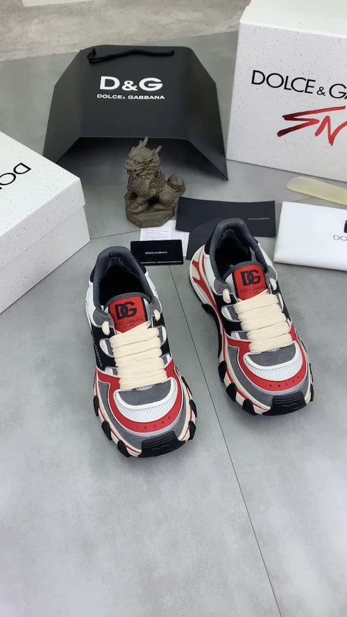 Dolce & Gabbana Paneled Low-Top Sneakers — front