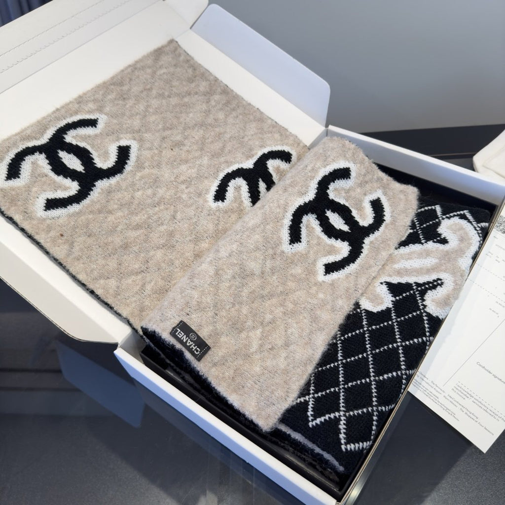 Chanel Grid Pattern Knit Scarf — front