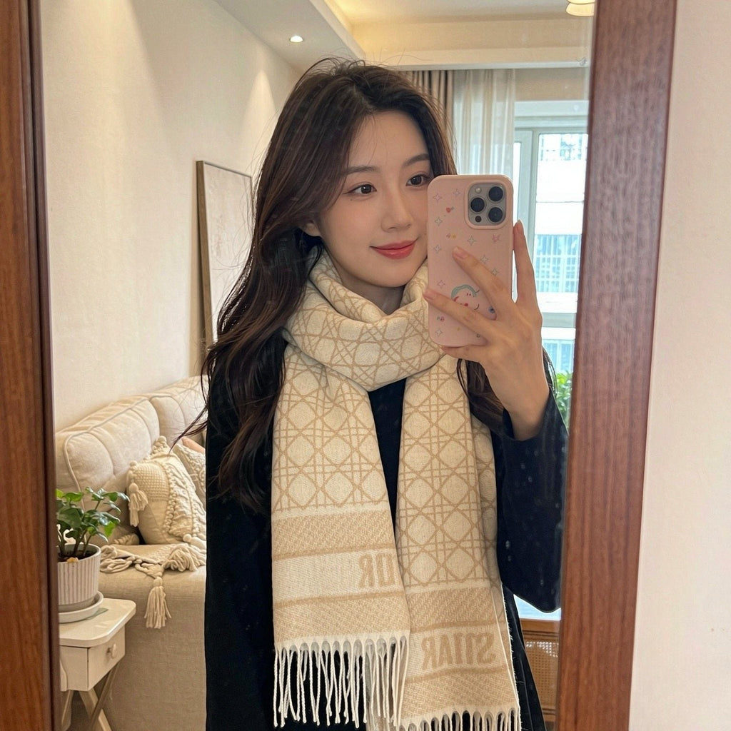 Dior Geometric Fringe Scarf — model