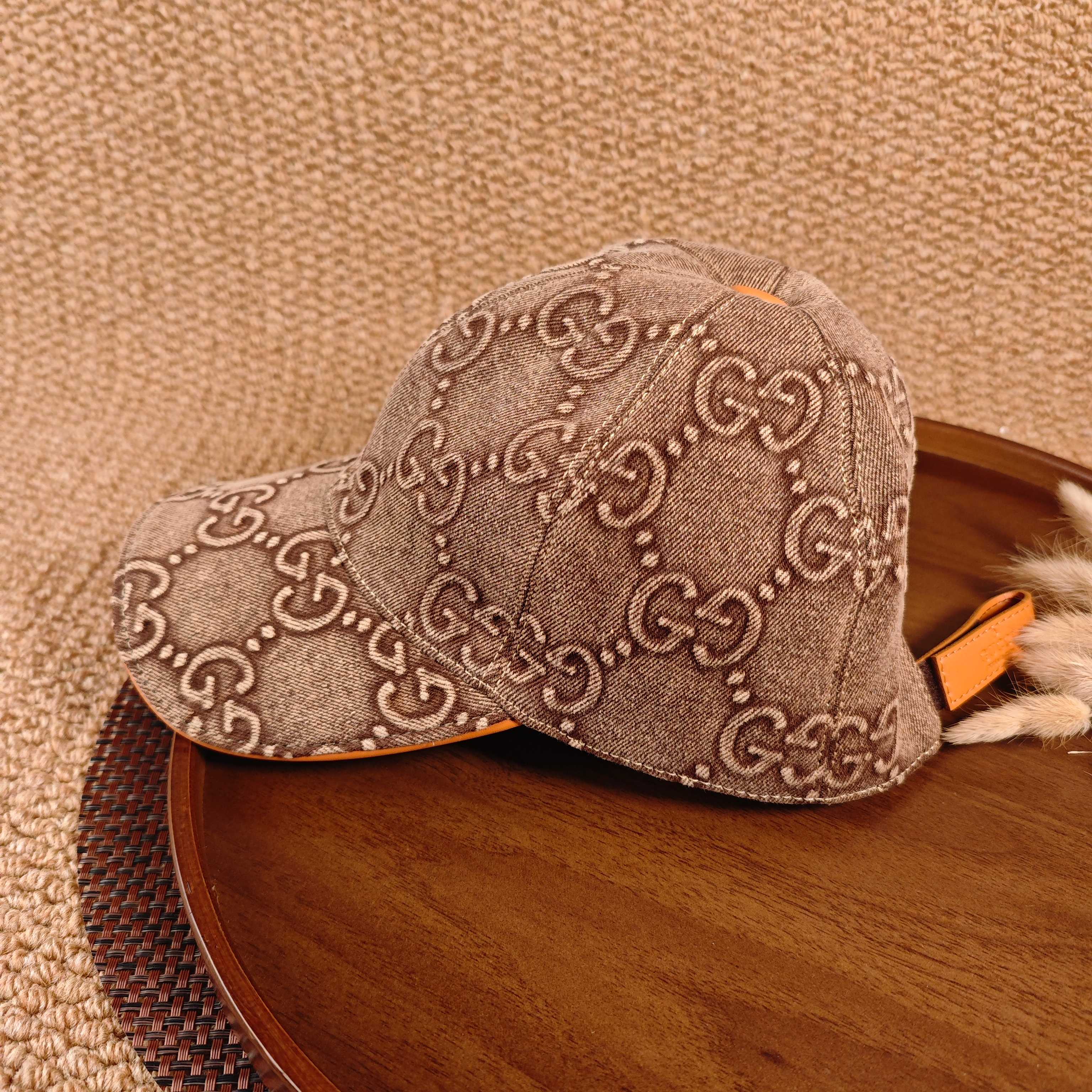 GUCCI Denim Baseball Cap（Gold）