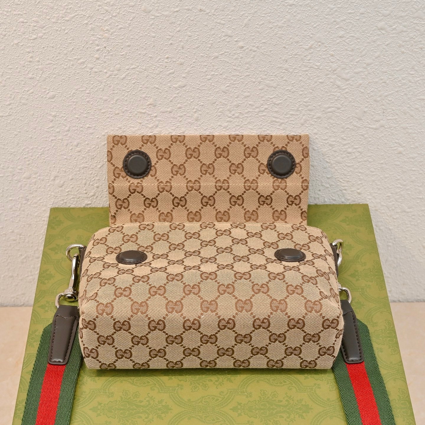 Gucci GG Canvas Small Top Handle Crossbody Bag – 821617
