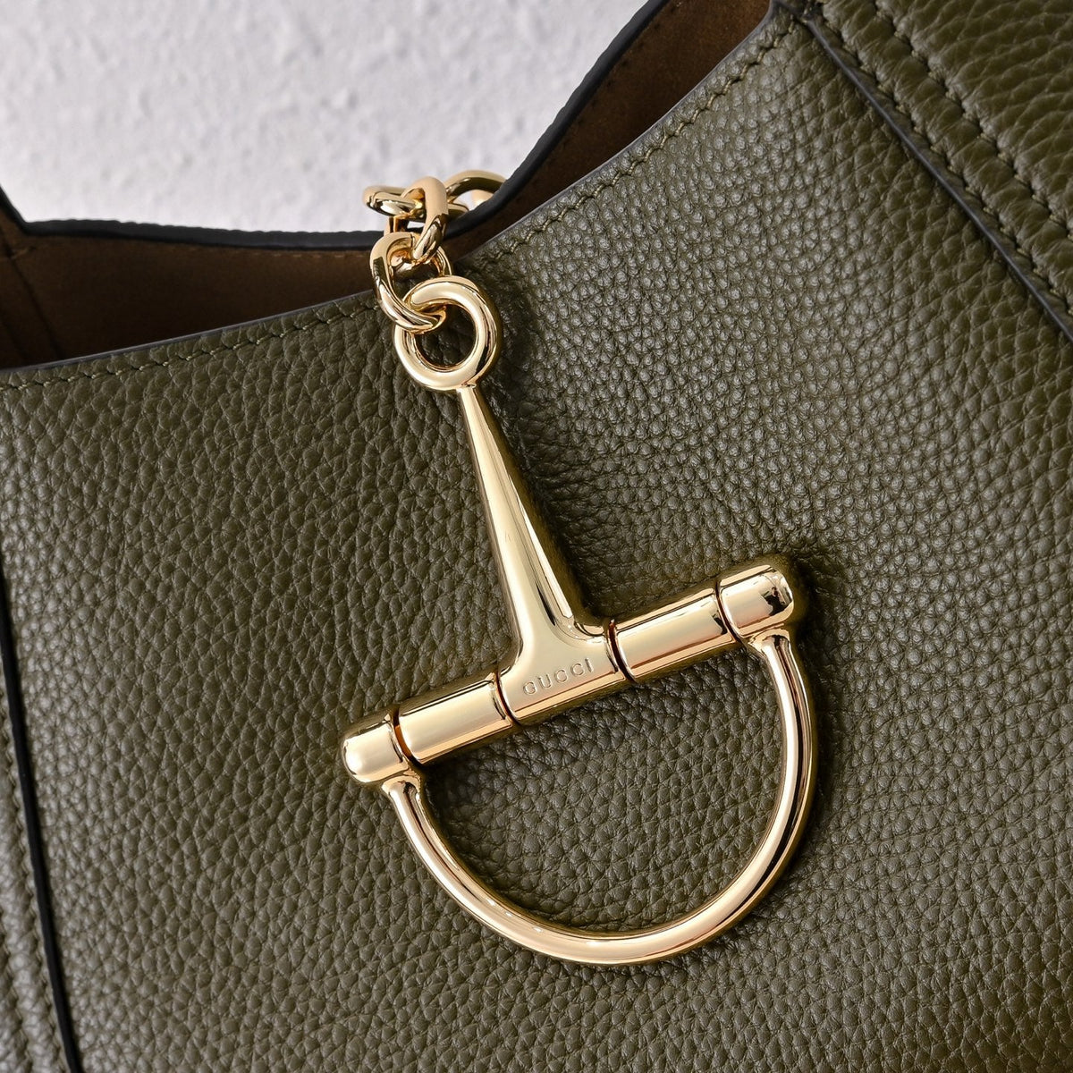 Gucci Softbit Medium Top Handle Bag – 837467