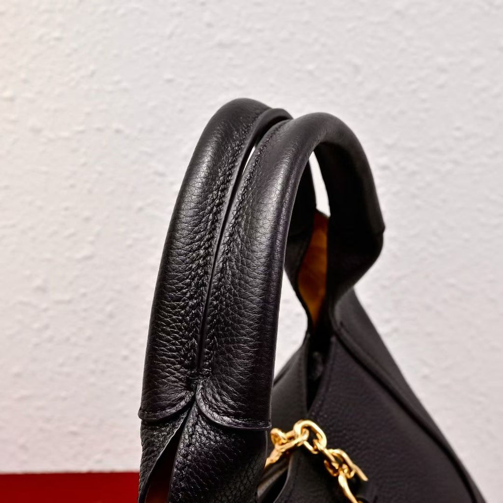 Gucci Softbit Medium Top Handle Bag – 837467