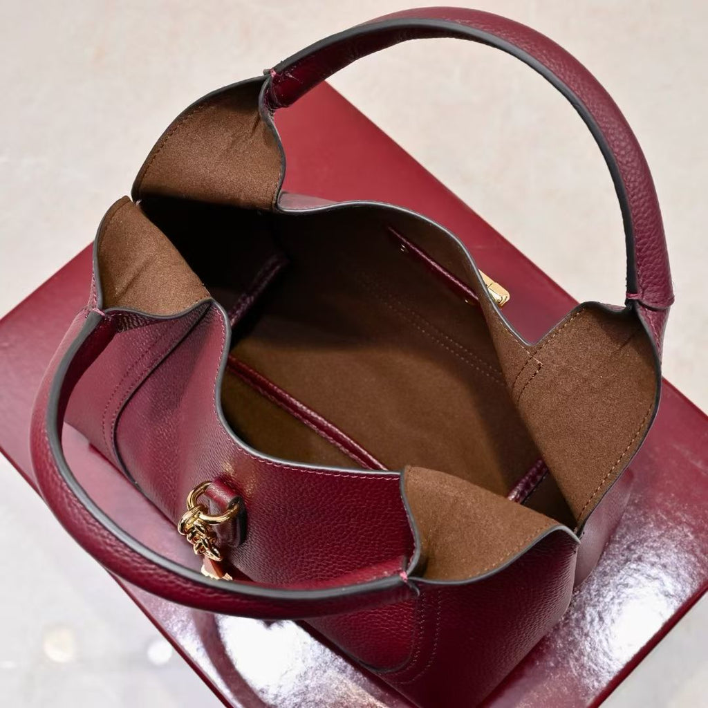 Gucci Softbit Medium Top Handle Bag – 837467