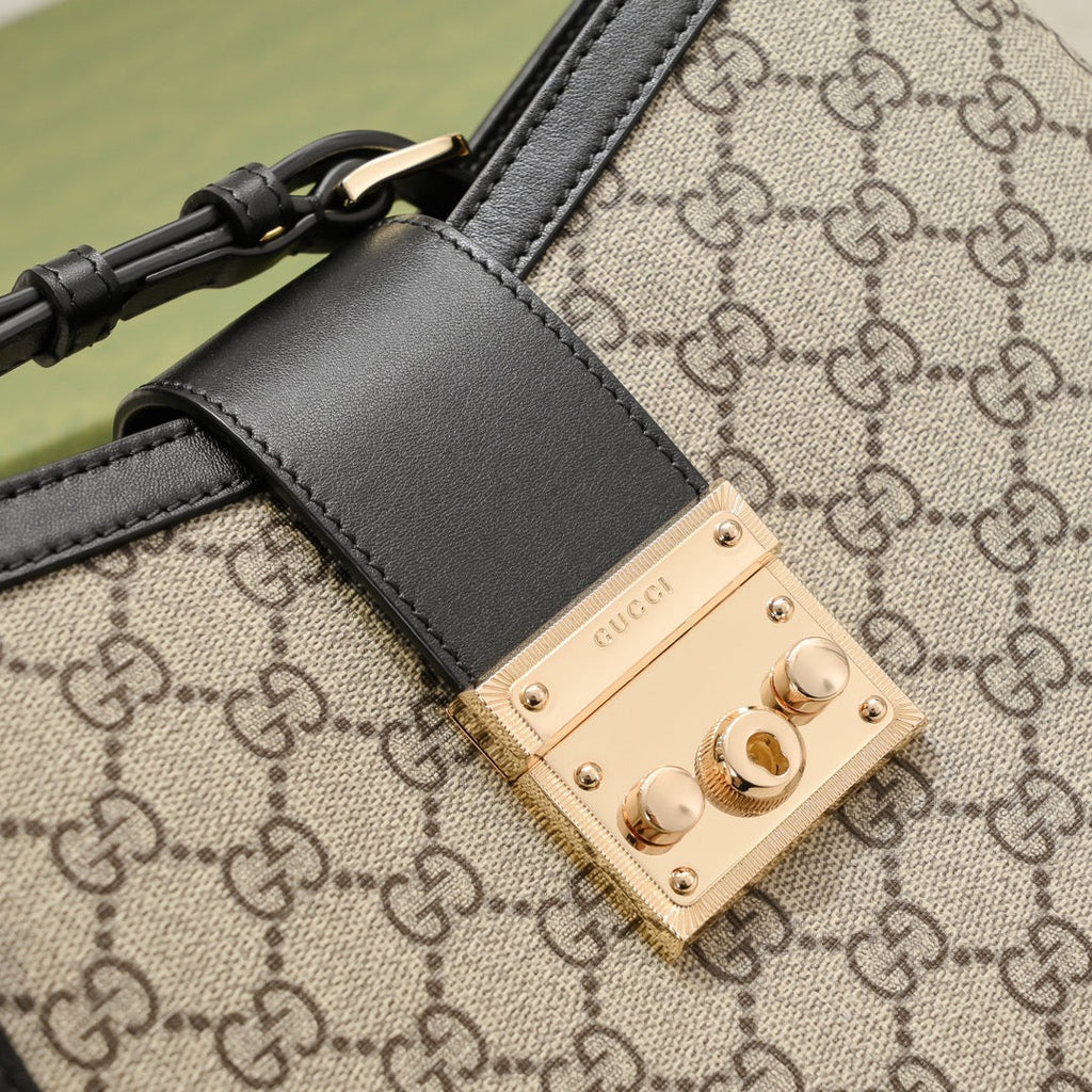Gucci Padlock Shoulder Bag – 795113