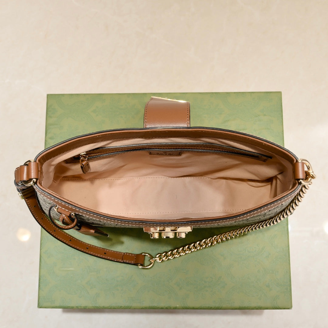 Gucci Padlock Shoulder Bag – 795113